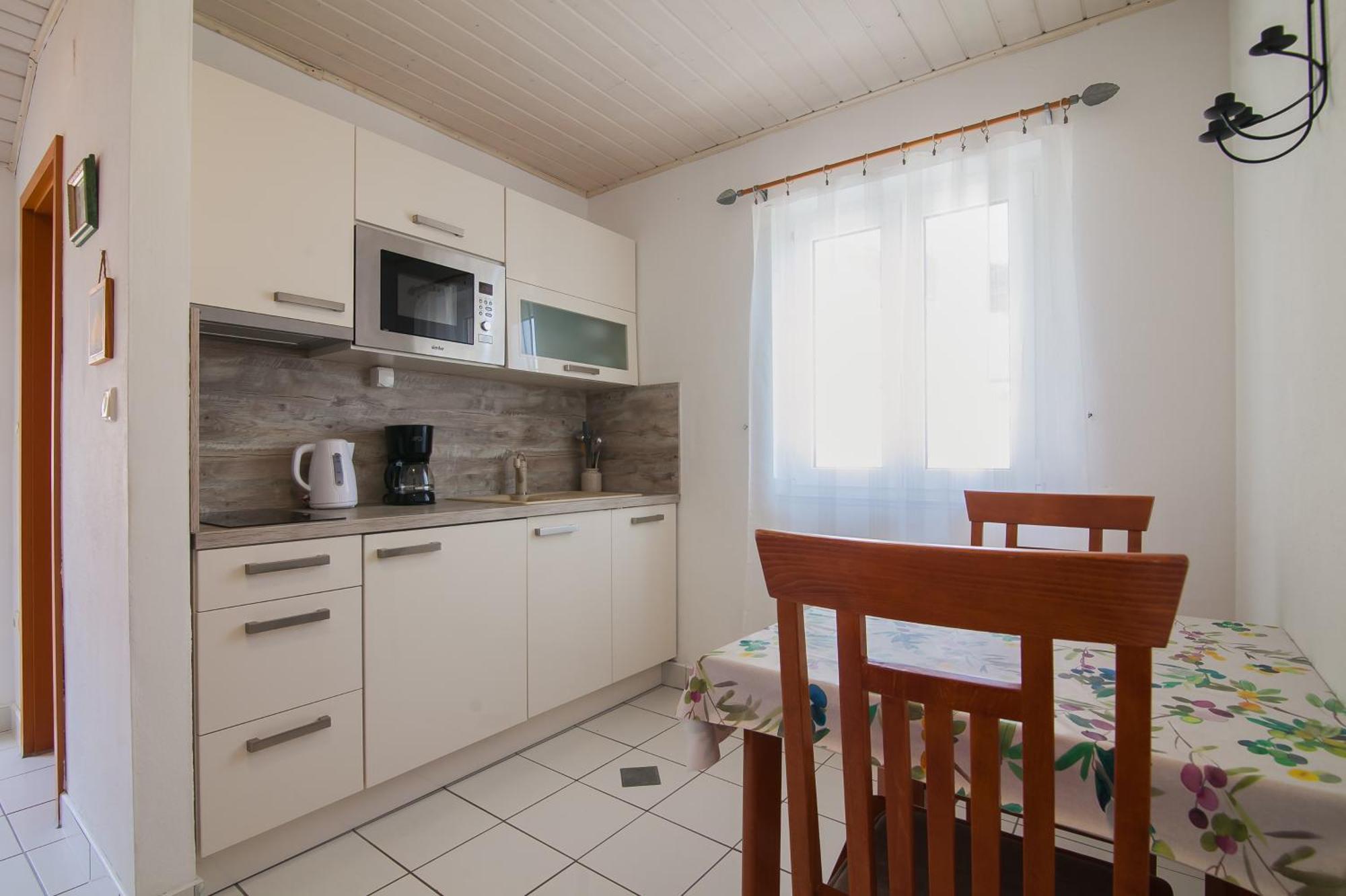 Helvetia Sunny Apartments Бол Экстерьер фото