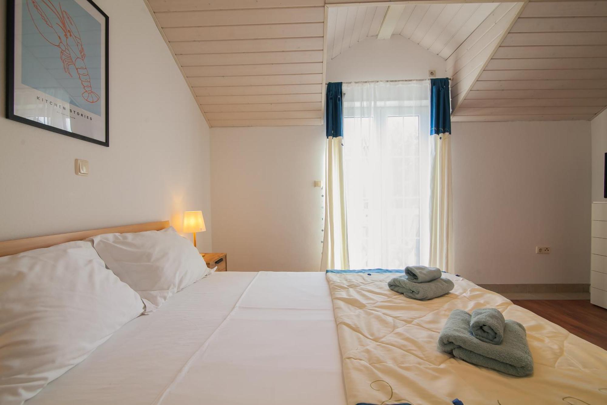 Helvetia Sunny Apartments Бол Экстерьер фото