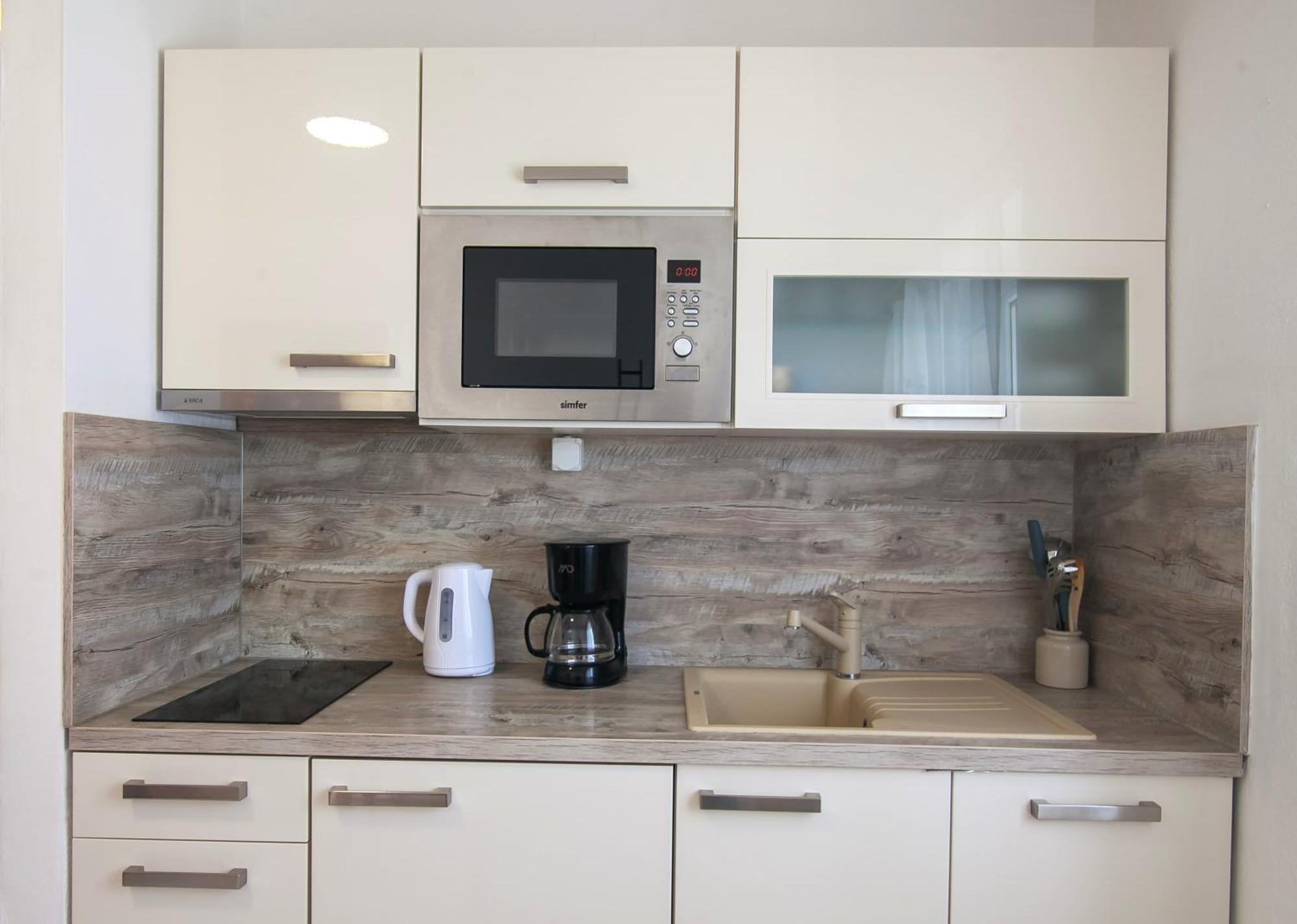 Helvetia Sunny Apartments Бол Экстерьер фото